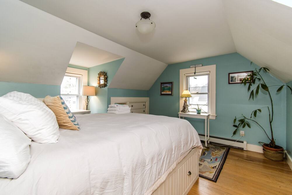 Photo of Bedroom in Kittery