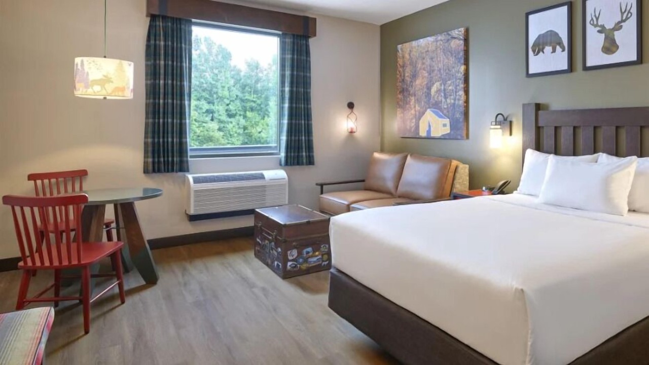 Photo of Bedroom in Leominster