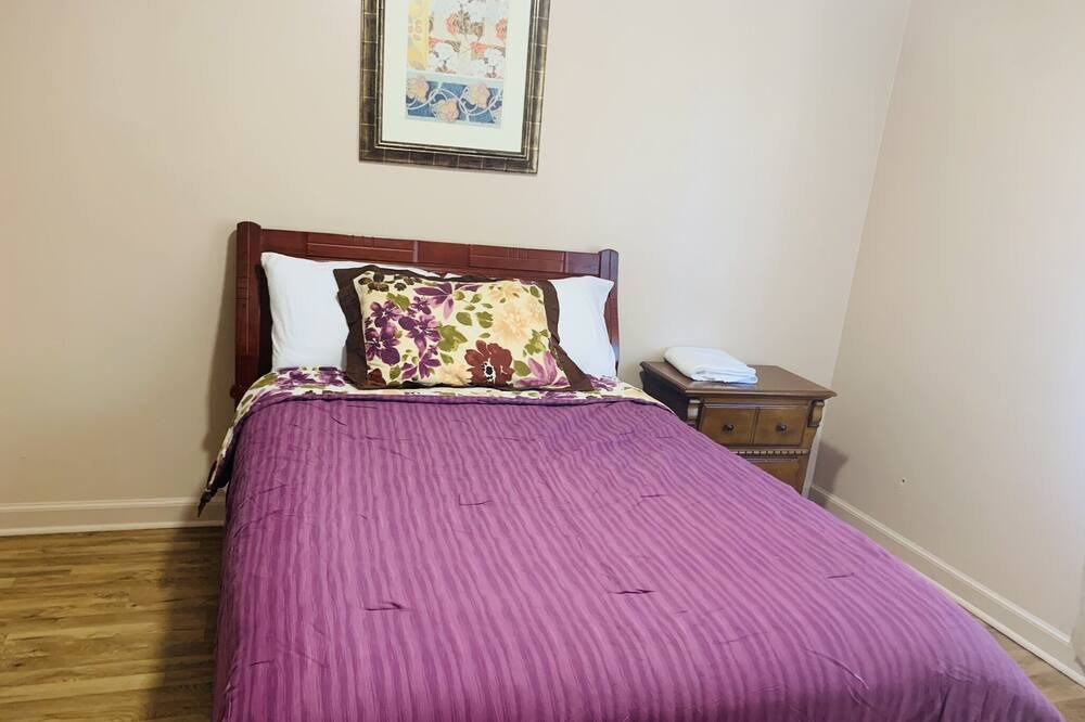 Photo of Bedroom in New Britain