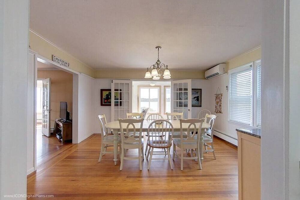 Photo of Bedroom in Easton's Point