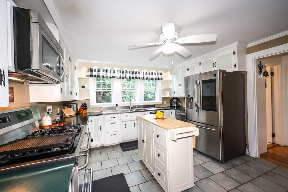 Photo of Kitchen in Laconia
