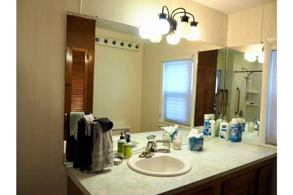 Photo of Bathroom in Waterbury Center