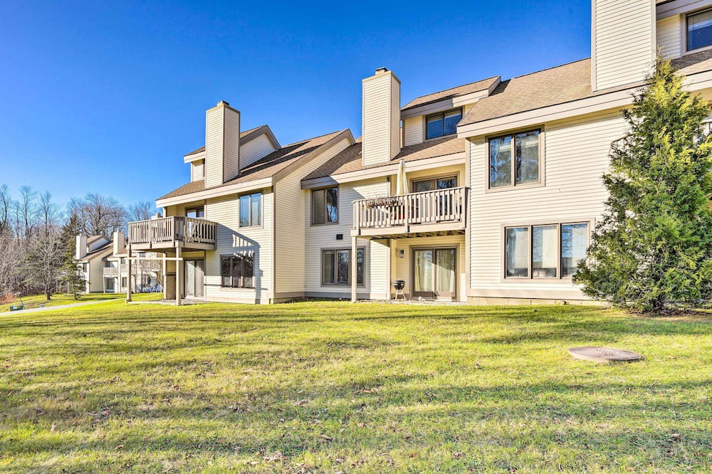 Photo of Outdoor in Bromley Mountain