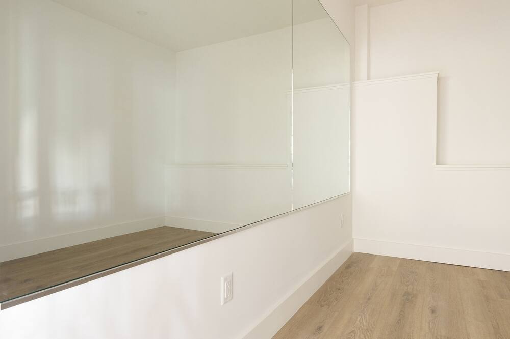 Photo of Bedroom in Monterey