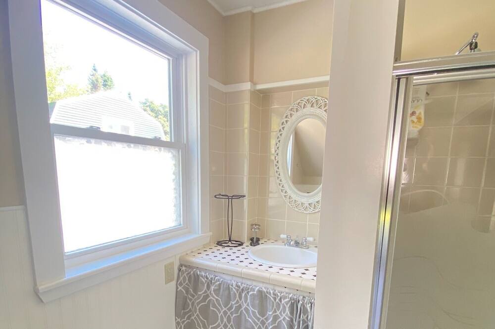 Photo of Bathroom in Seal Harbor
