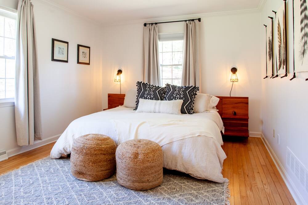 Photo of Bedroom in Rhinebeck