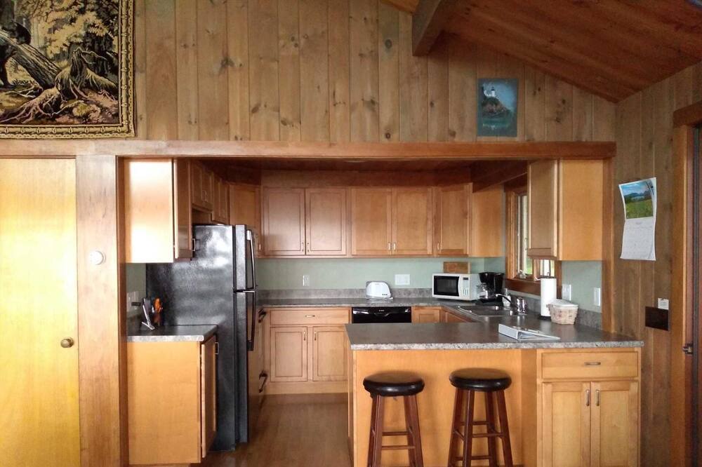 Photo of Kitchen in Bass Harbor