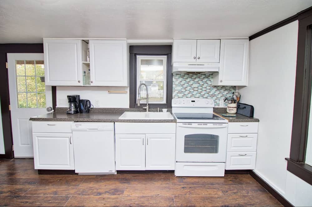 Photo of Kitchen in Canaan