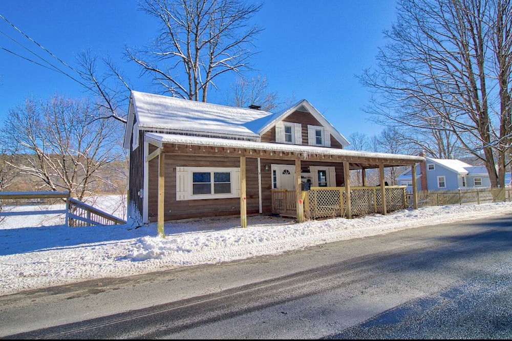 Photo of Outdoor in Canaan