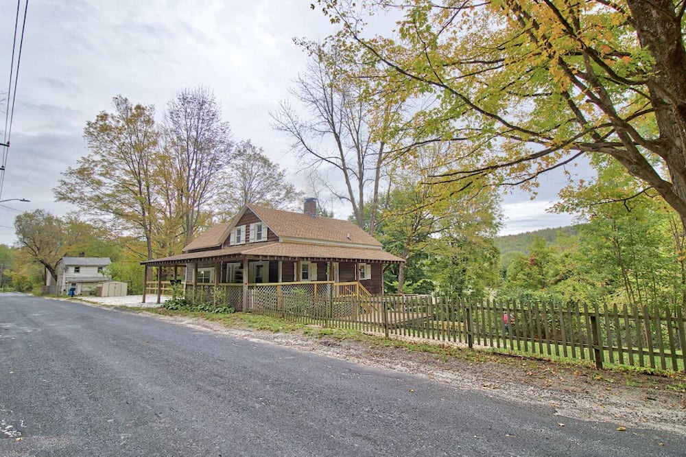 Photo of Outdoor in Canaan