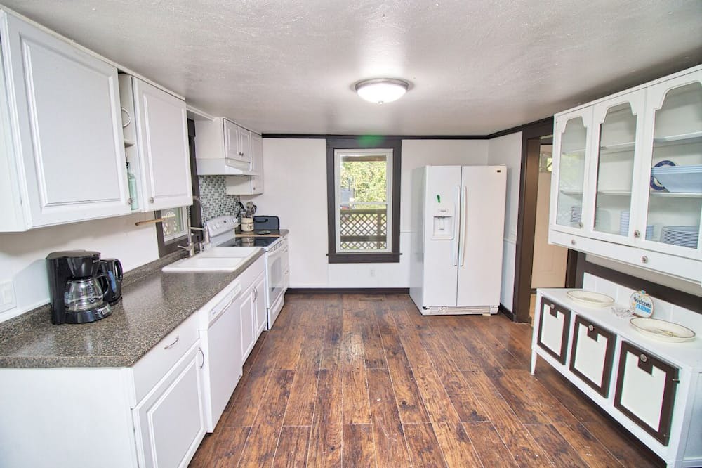 Photo of Kitchen in Canaan