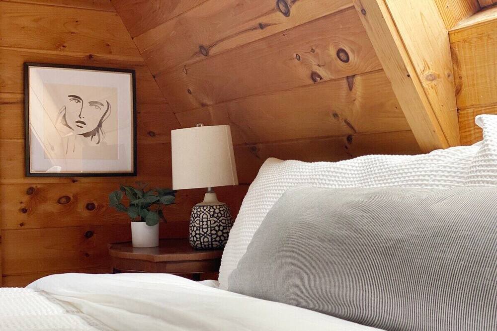 Photo of Bedroom in Becket