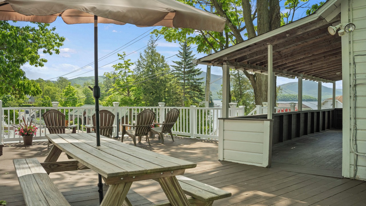 Photo of Patio Balcony in Bolton Landing