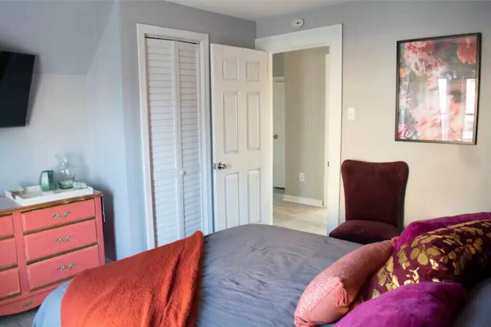 Photo of Bedroom in Bridgeport