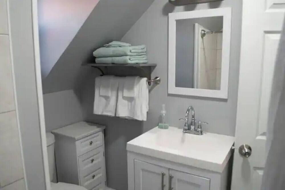 Photo of Bathroom in Bridgeport