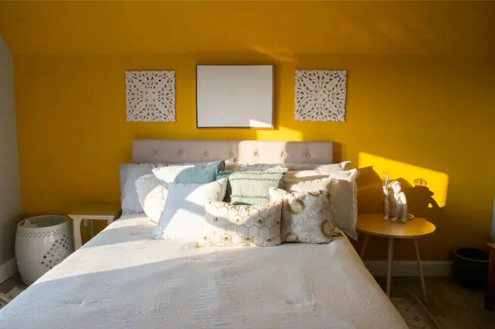 Photo of Bedroom in Bridgeport