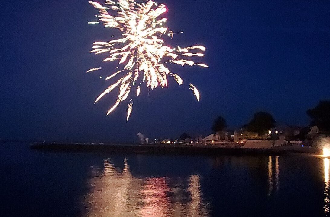 Photo of Others in Niantic