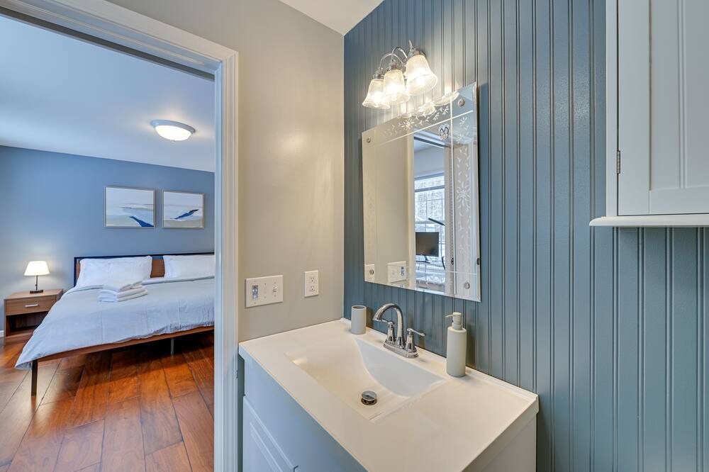 Photo of Bathroom in Queensbury
