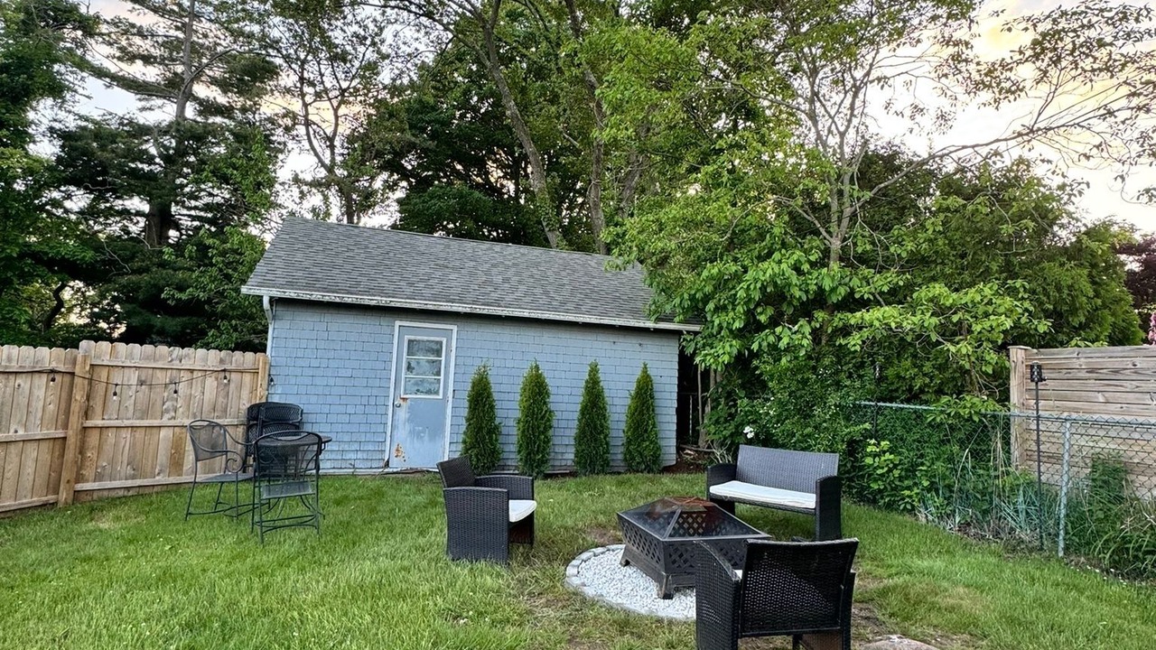 Photo of Outdoor in East Shore
