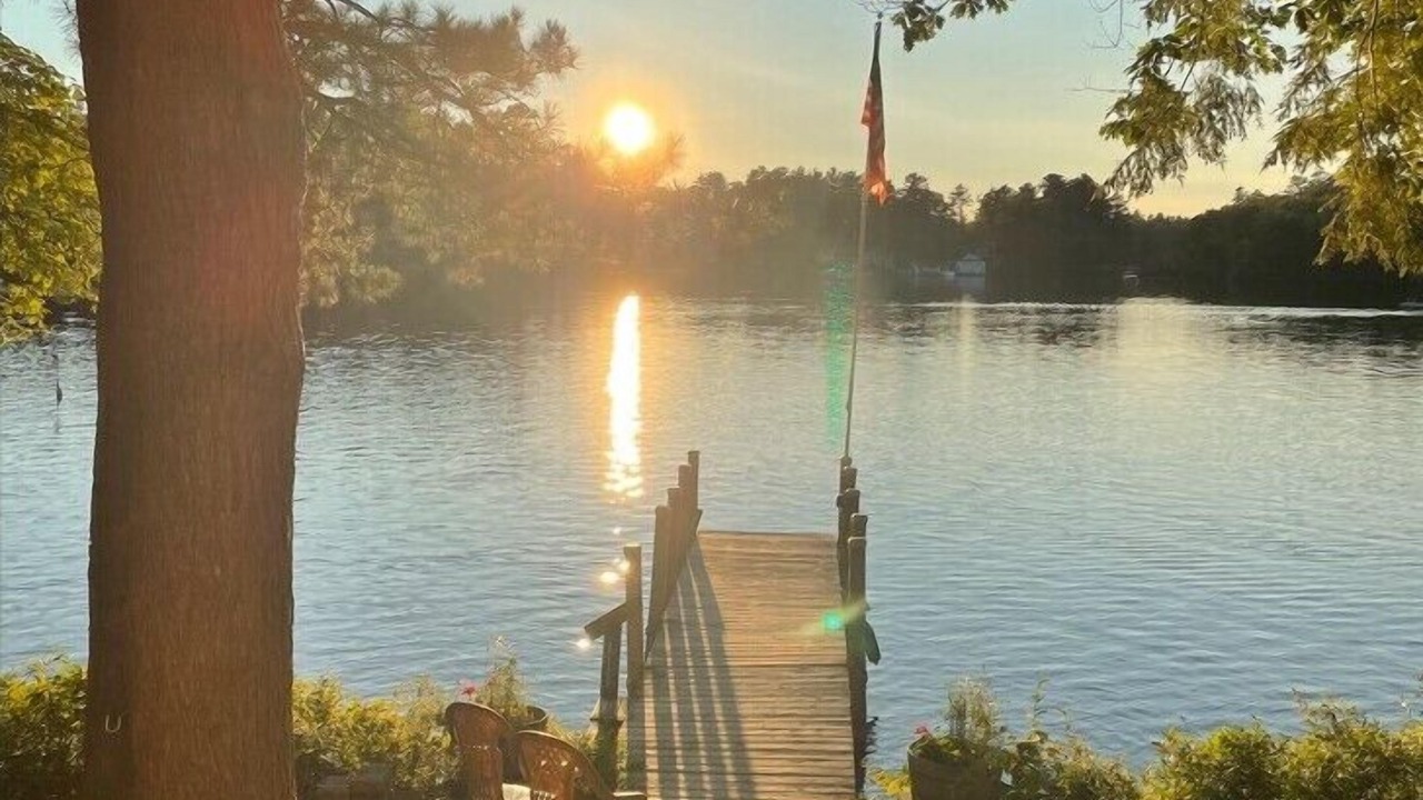 Photo of Outdoor in Mirror Lake