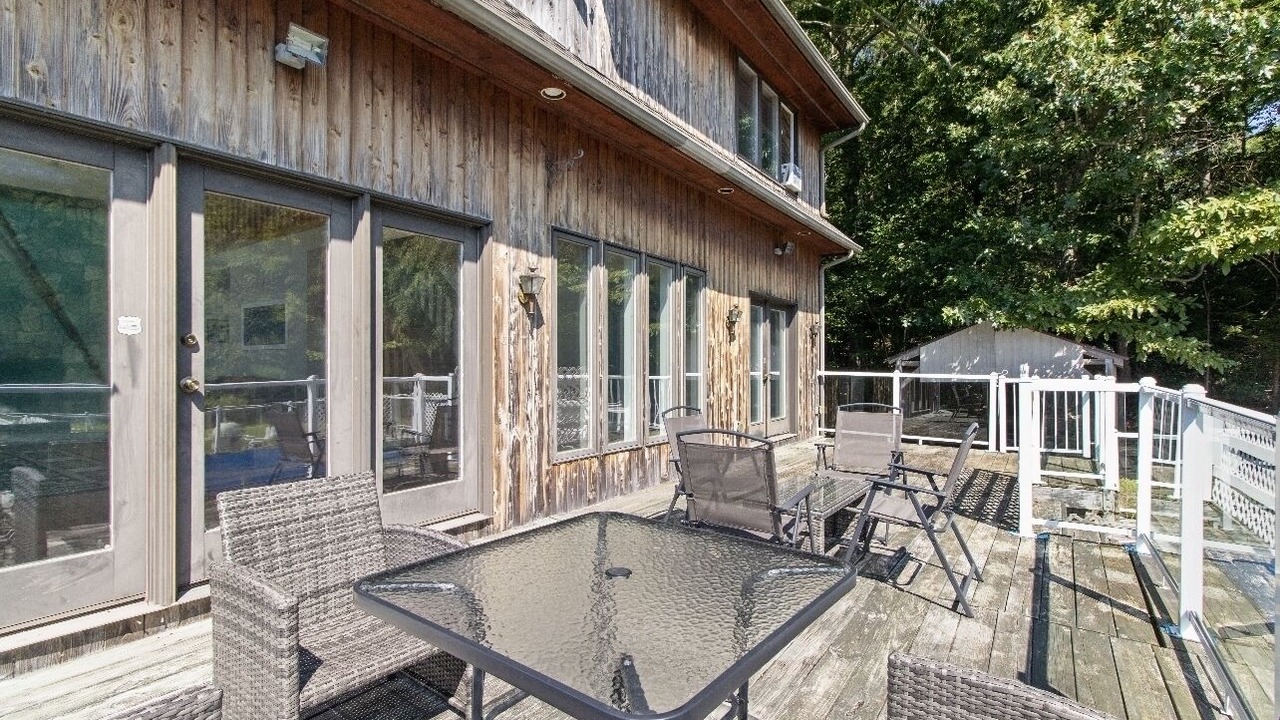 Photo of Outdoor in Gilman