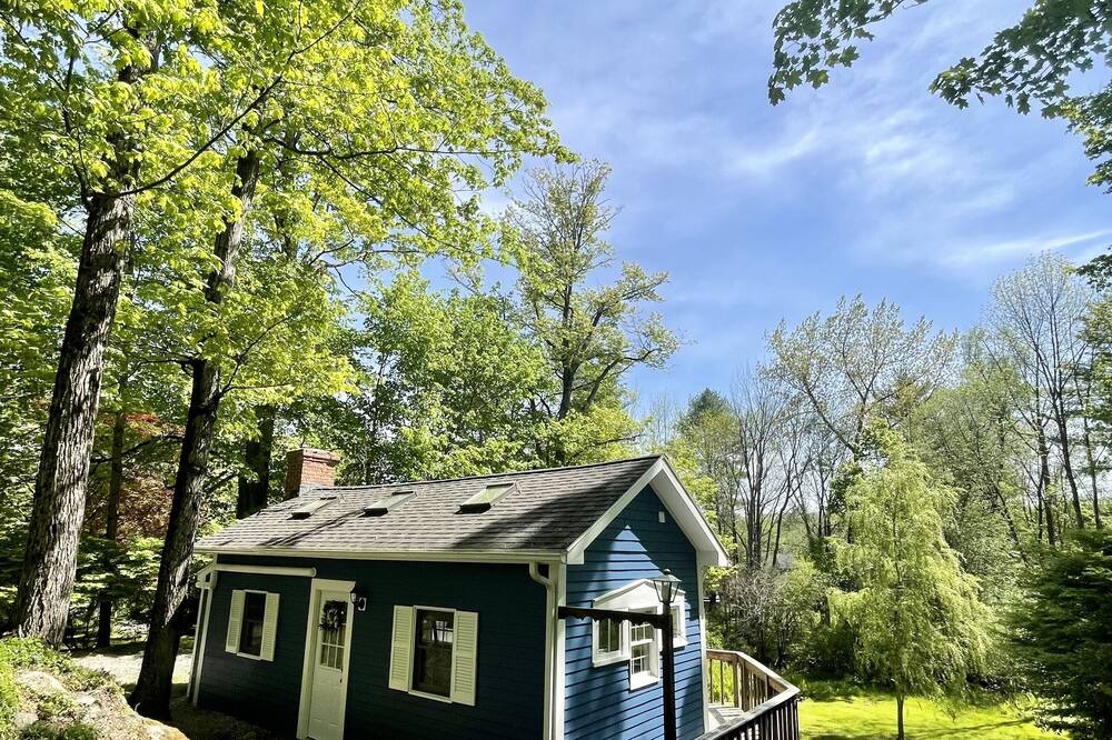 Photo of Outdoor in Lee