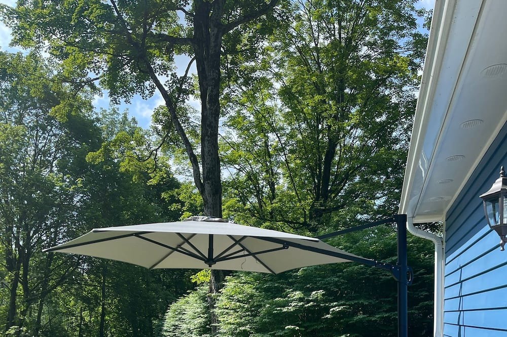 Photo of Outdoor in Lee