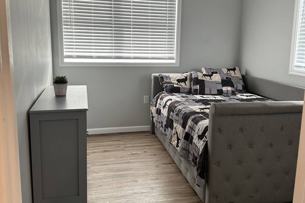 Photo of Bedroom in Rhinebeck