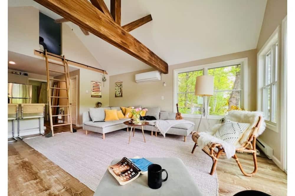 Photo of Bedroom in Bethlehem Village