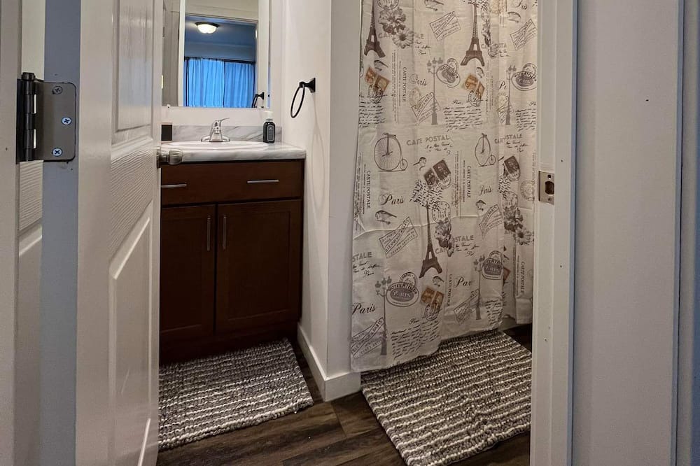 Photo of Bathroom in Littleton