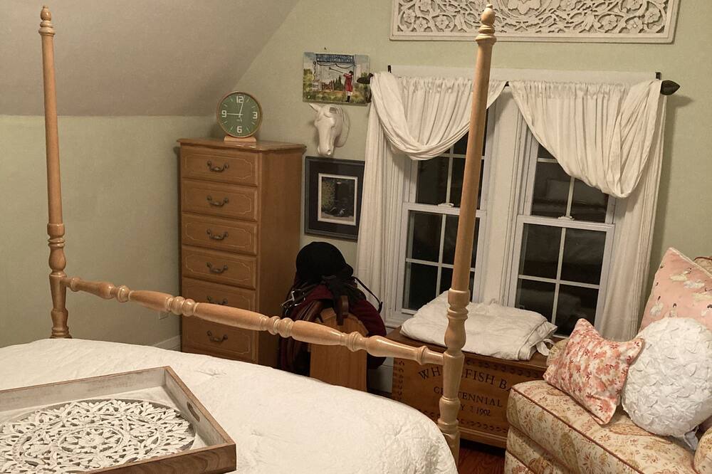 Photo of Bedroom in Haverford