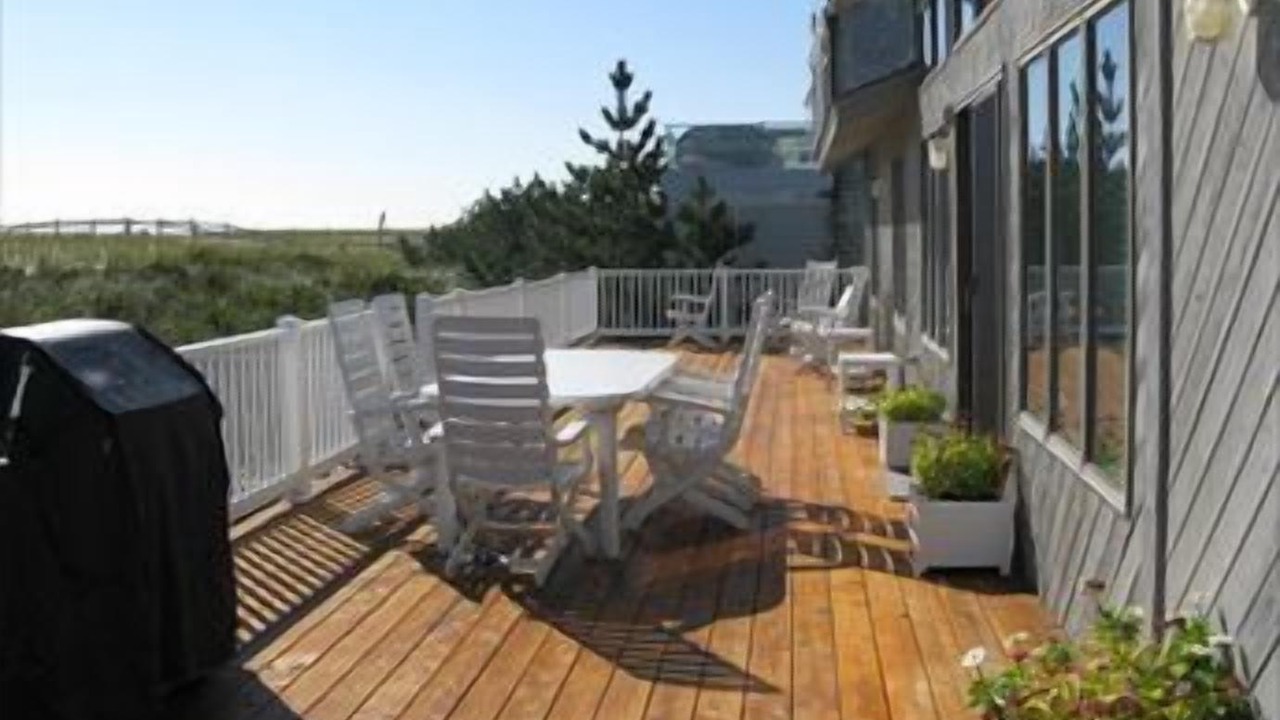 Photo of Patio Balcony in Harvey Cedars