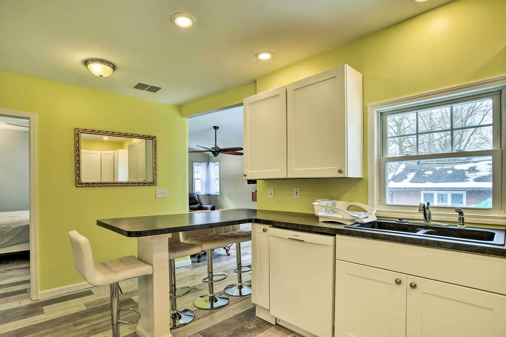 Photo of Kitchen in Town of Richmond