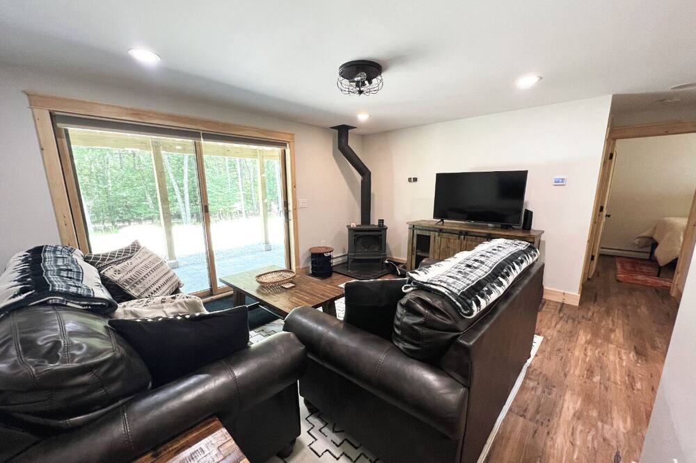 Photo of Livingroom in Jay