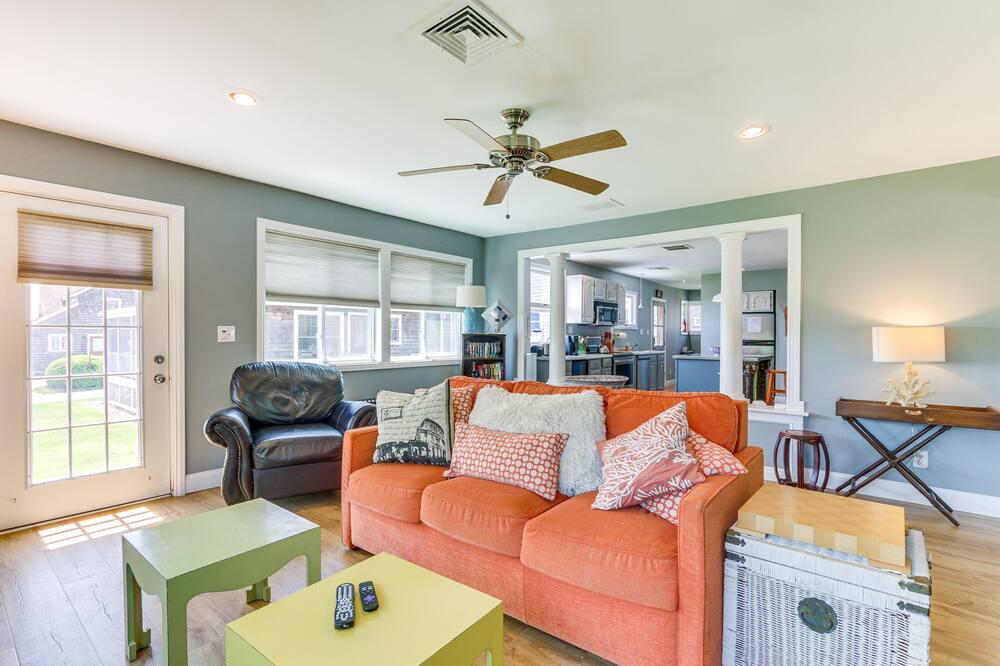 Photo of Bedroom in Westbrook Center
