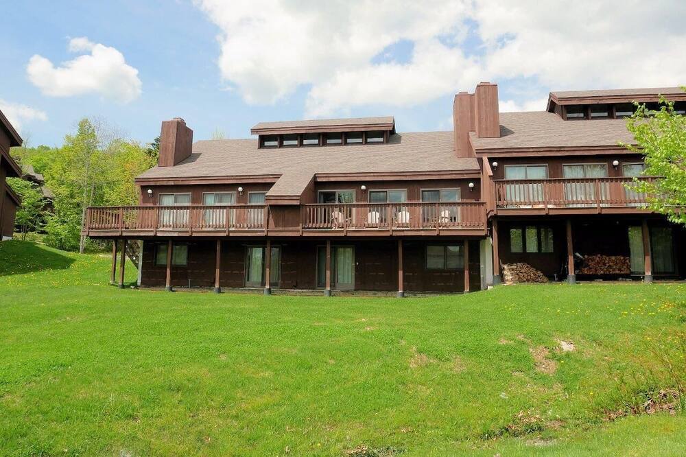 Photo of Outdoor in Bromley Mountain