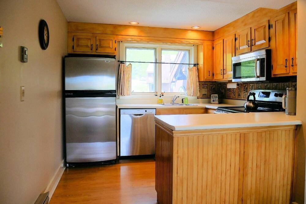 Photo of Kitchen in Bromley Mountain