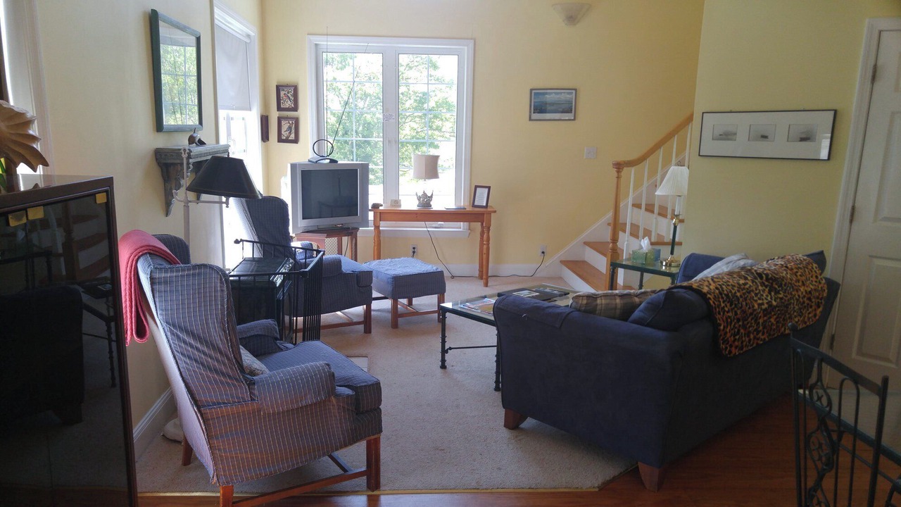 Photo of Livingroom in Harpswell Center