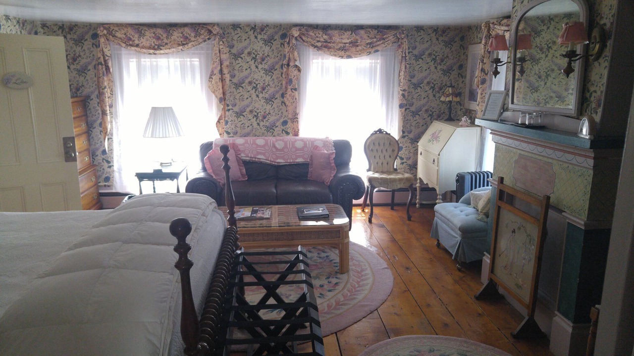 Photo of Bedroom in Harpswell Center