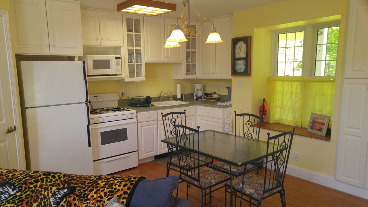 Photo of Livingroom in Harpswell Center