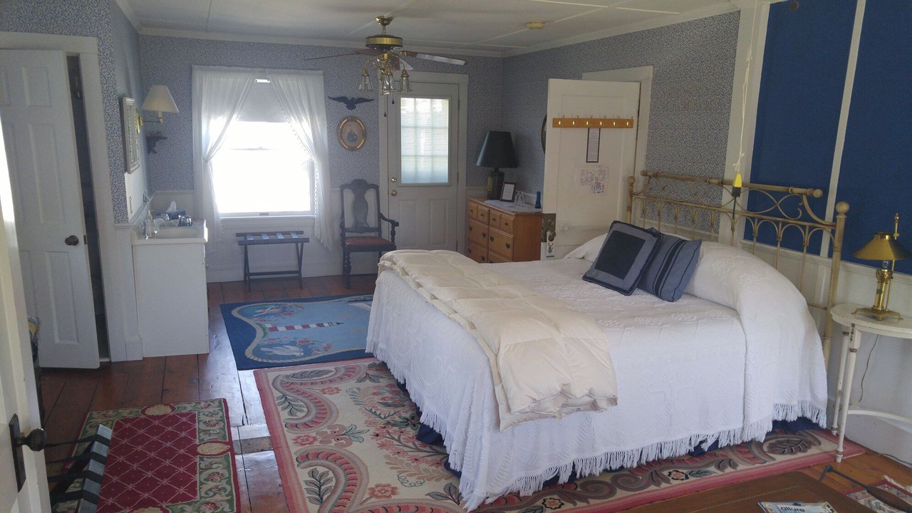 Photo of Patio Balcony in Harpswell Center
