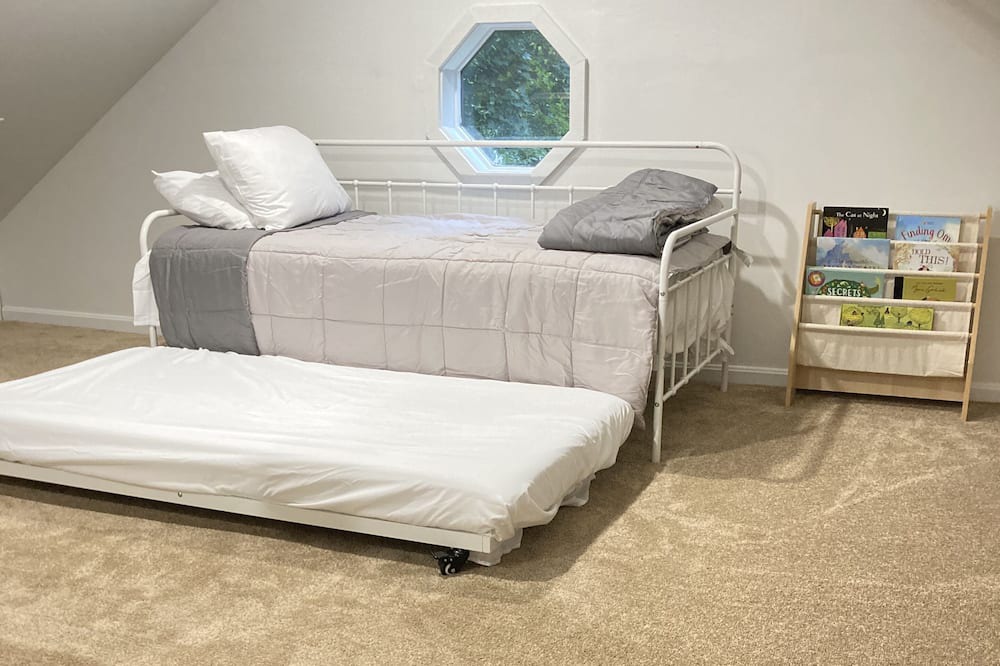 Photo of Bedroom in Lisbon