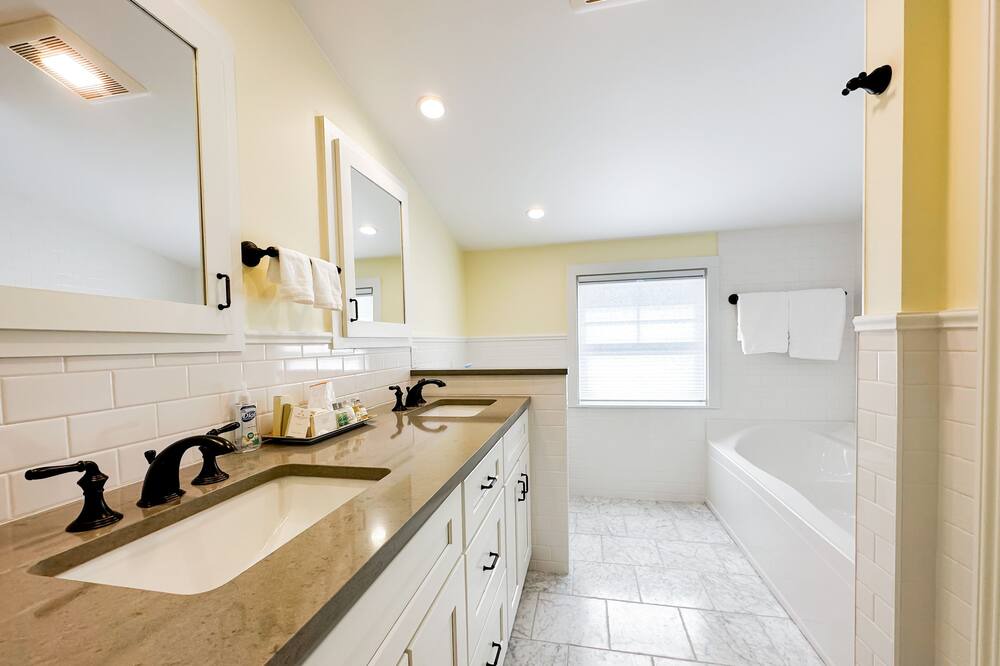 Photo of Bathroom in Middletown