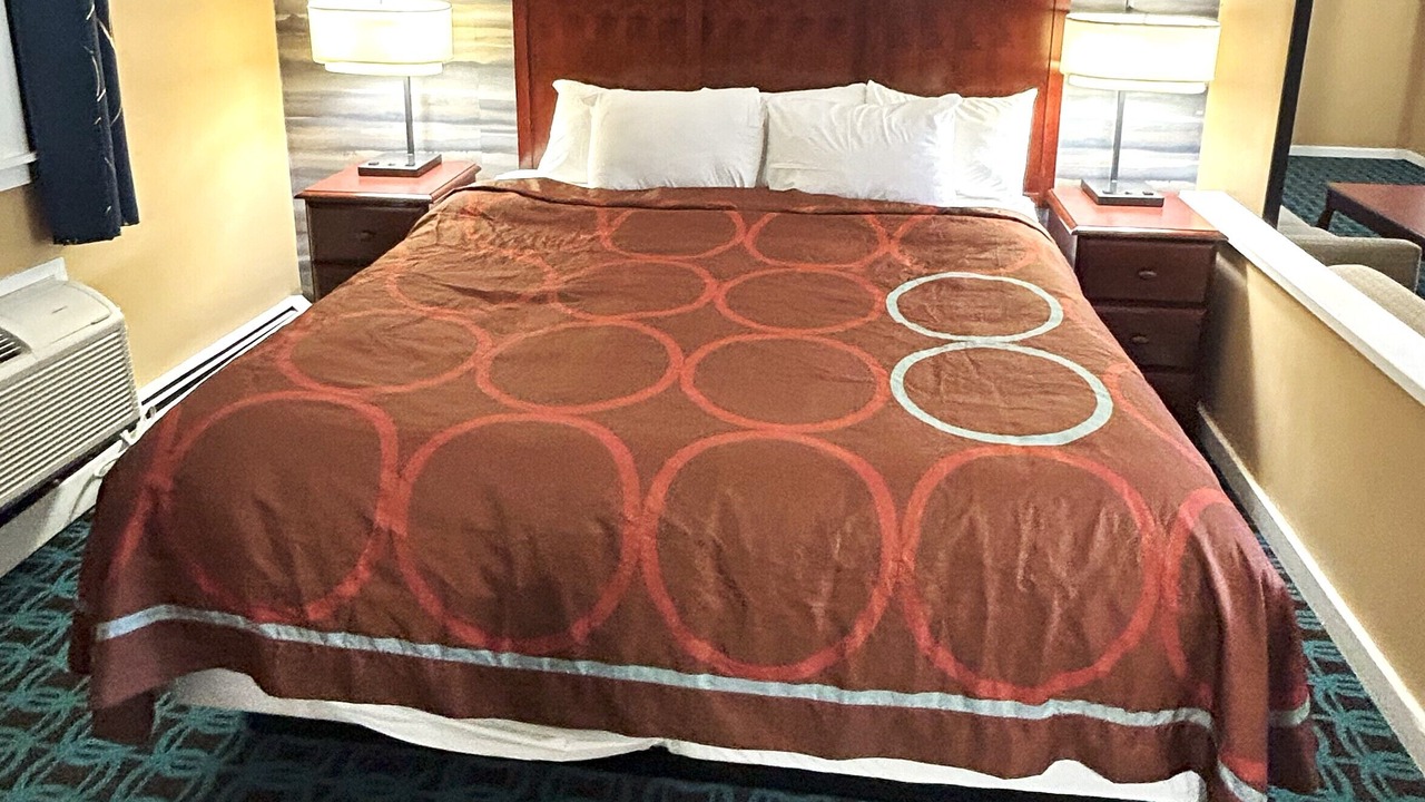 Photo of Bedroom in Bartlett