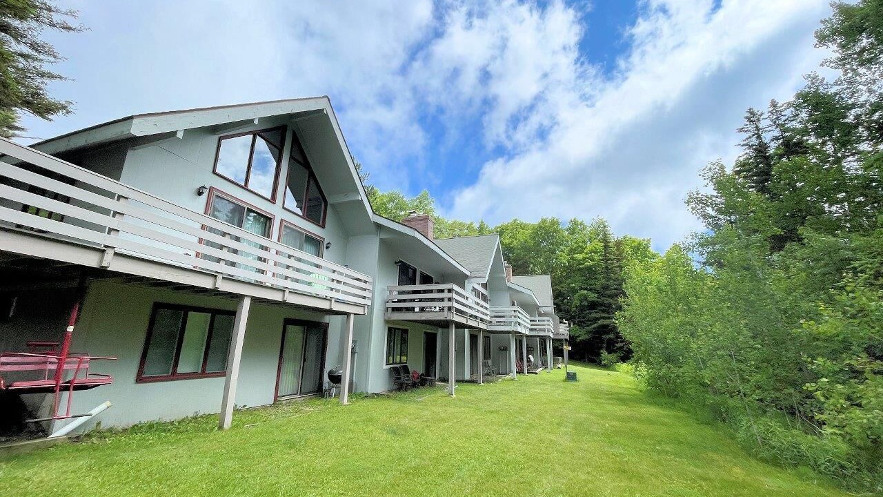 Photo of Outdoor in Bromley Mountain