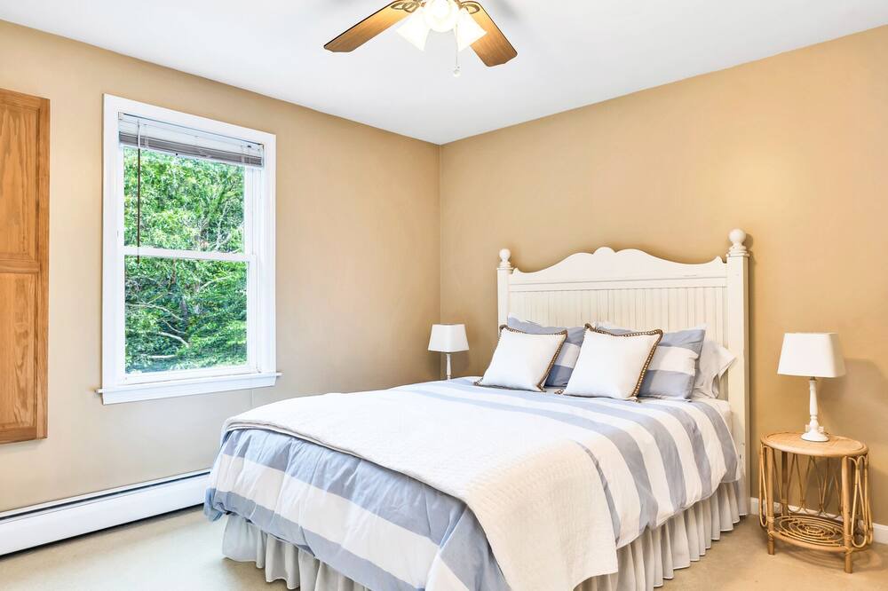 Photo of Bedroom in Watch Hill