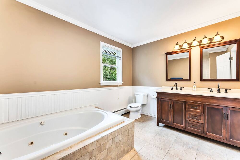 Photo of Bathroom in Watch Hill