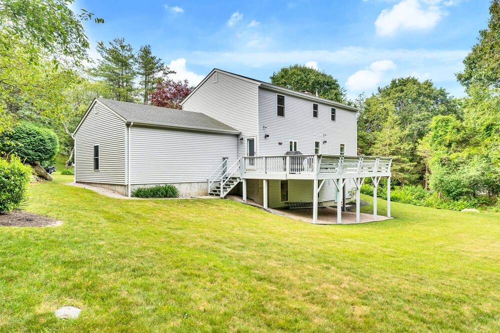 Photo of Outdoor in Watch Hill