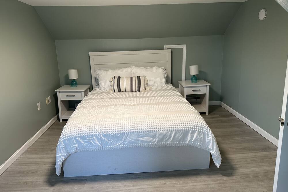 Photo of Bedroom in Gray