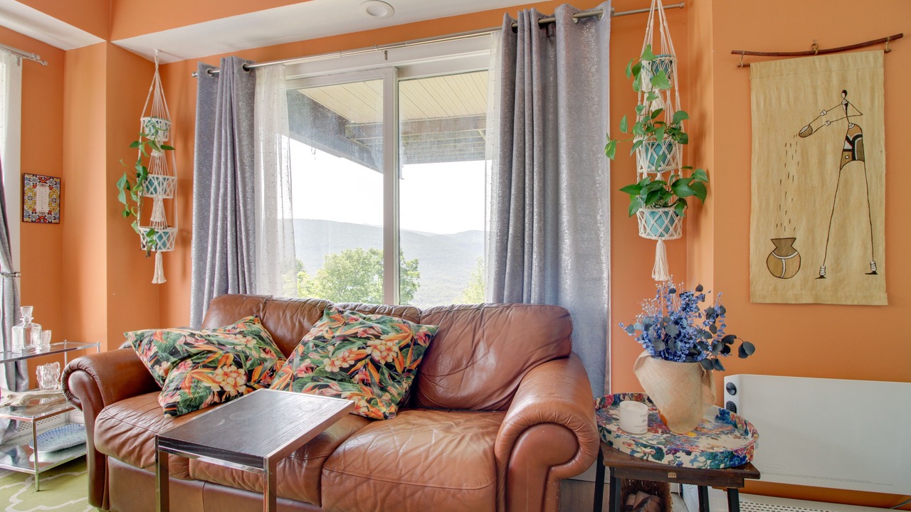 Photo of Livingroom in East Dorset